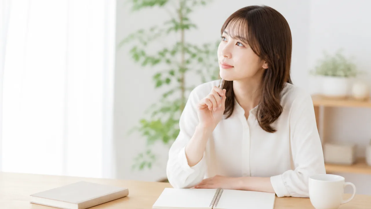 イニシャルは苗字と名前どっち?書く順番とわかりやすい例を紹介