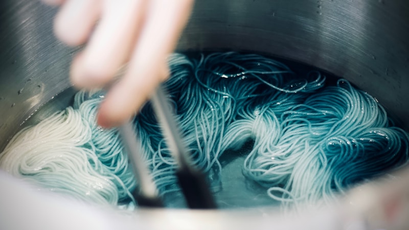 ダイソーでそろう布染めのやり方｜色移りしにくく仕上げるコツをやさしく紹介