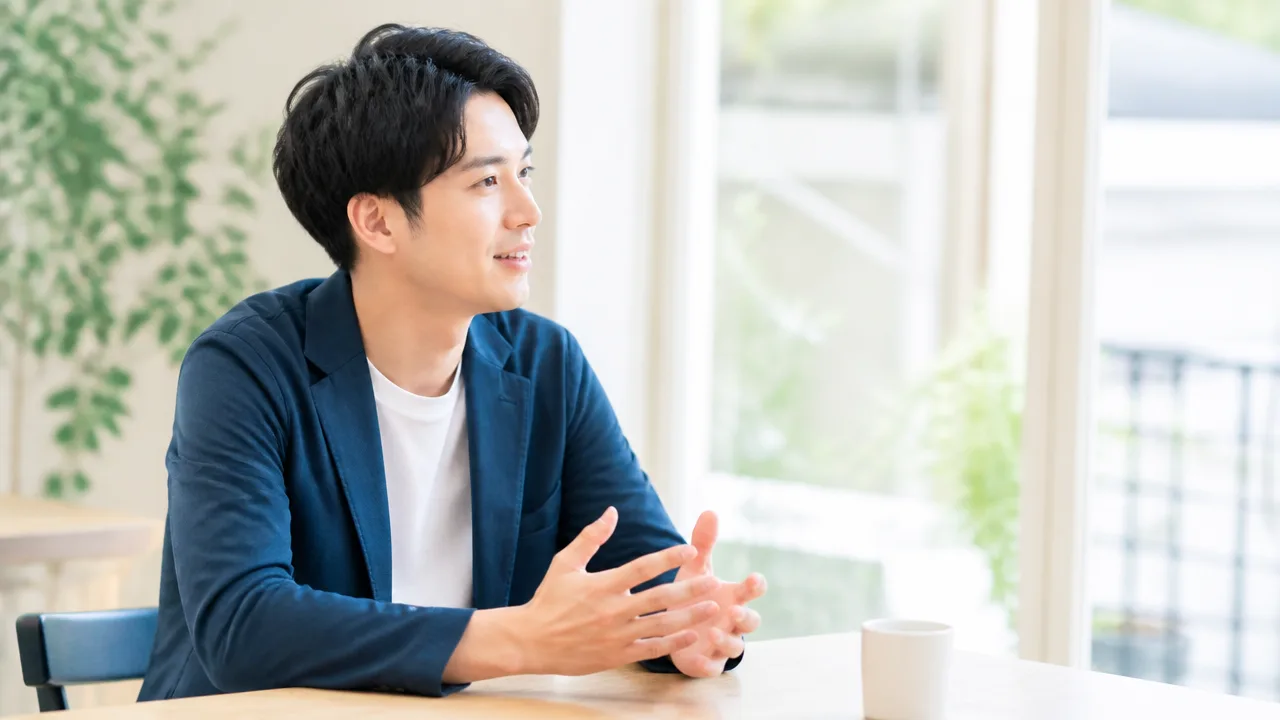 同級生へ久しぶりに男から連絡するのはあり？自然なきっかけと例文