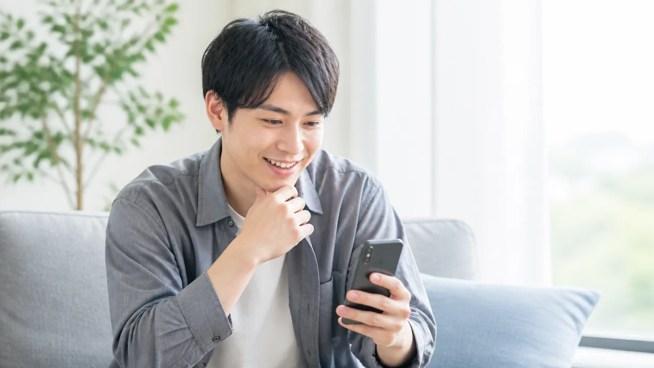 同級生へ久しぶりに男から連絡するのはあり？自然なきっかけと例文
