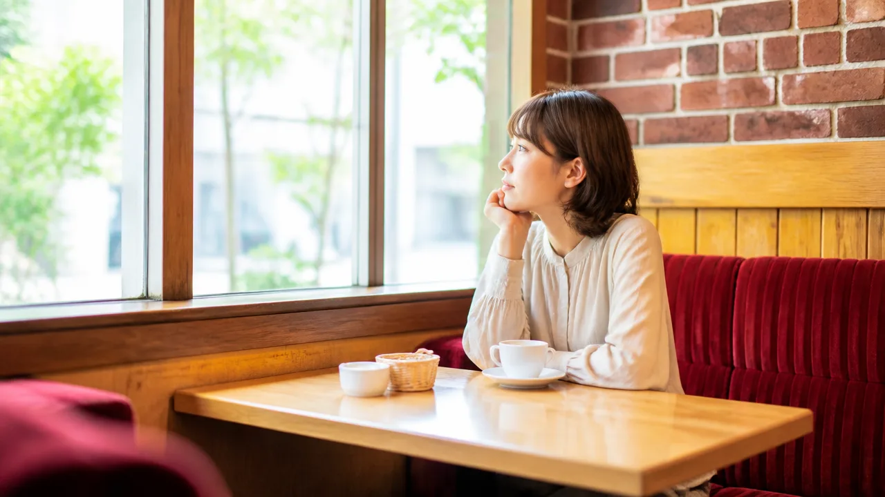コメダ珈琲の1人席はある?入りやすい時間帯や過ごし方を紹介