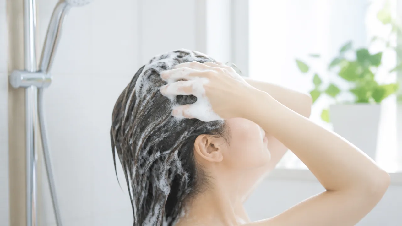 スライムが髪の毛についたときの取り方を状態別にやさしく解説